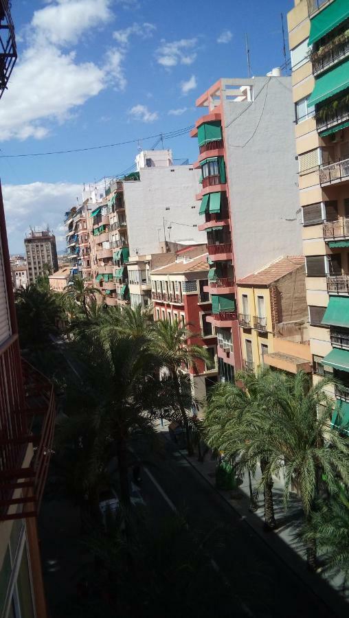Love Alicante Eksteriør bilde